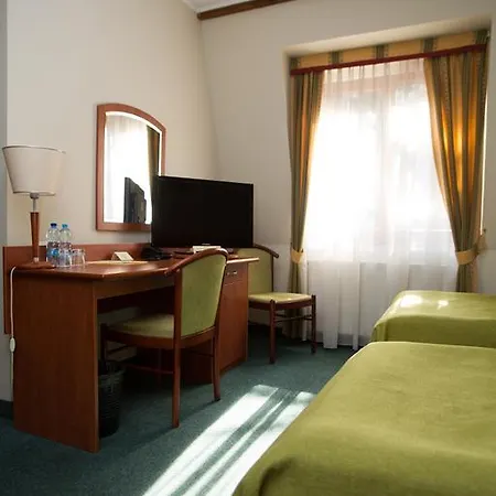 Solei Strzeszyn 4*